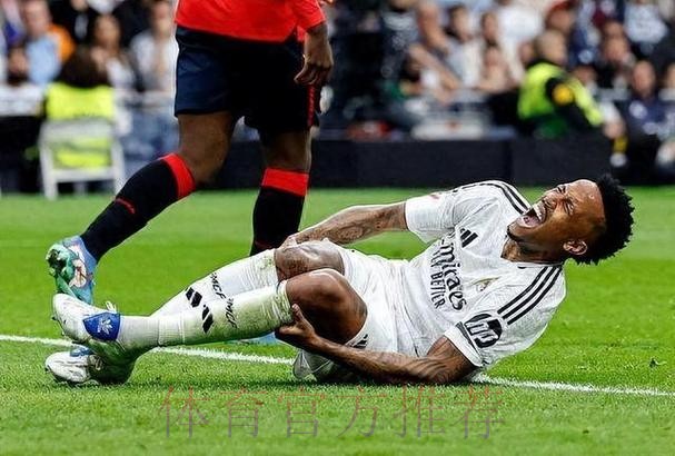 希望无碍!皇马跟队:中卫米利唐左大腿不适 希望无碍!皇马跟队:中卫米利唐左大腿不适