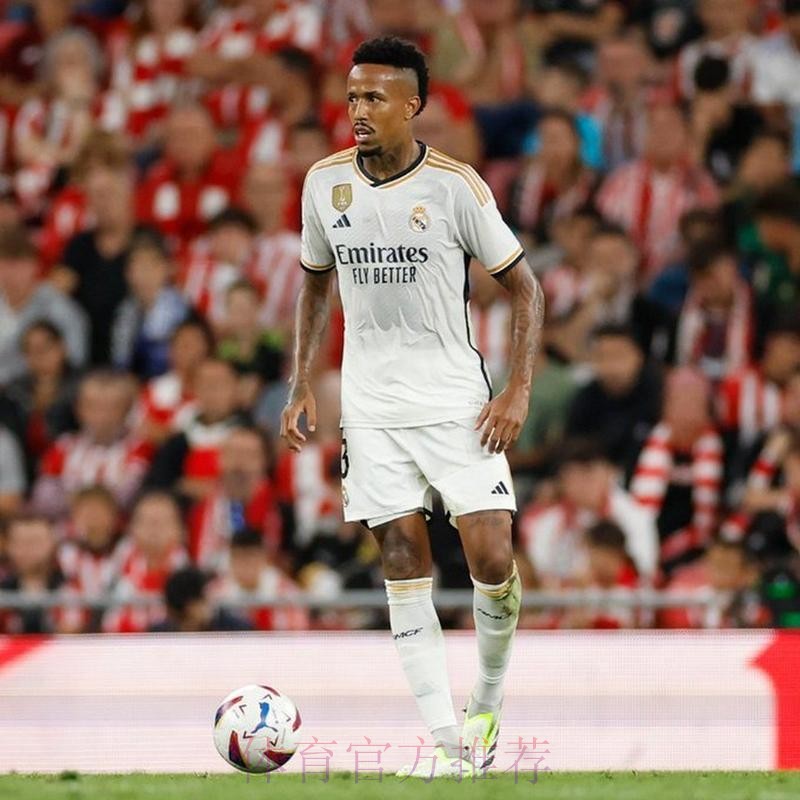 希望无碍!皇马跟队:中卫米利唐左大腿不适 希望无碍!皇马跟队:中卫米利唐左大腿不适